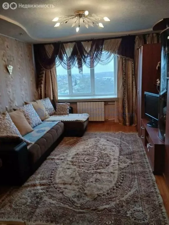 2-комнатная квартира: Белорецк, улица С. Кирова, 68 (48.7 м) - Фото 1