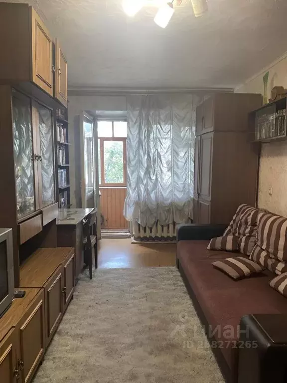 1-к кв. Владимирская область, Александров ул. Октябрьская, 10 (32.0 м) - Фото 1