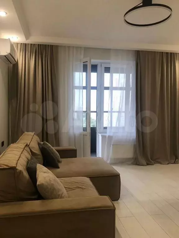 Квартира-студия, 32 м, 10/25 эт. - Фото 0