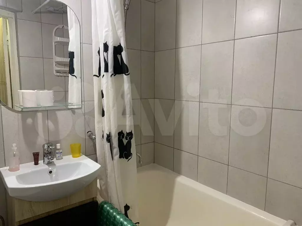 1-к. квартира, 32 м, 1/5 эт. - Фото 1