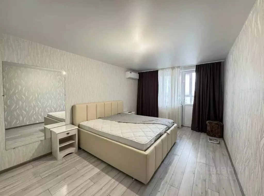 2-к кв. Воронежская область, Воронеж ул. Антонова-Овсеенко, 33Б (75.6 ... - Фото 1