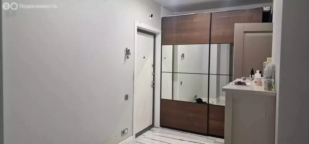 2-комнатная квартира: Самара, Гаражная улица, 7 (69.5 м) - Фото 2