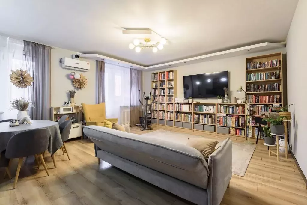3-к кв. Татарстан, Казань Гвардейская ул., 16а (84.5 м) - Фото 1