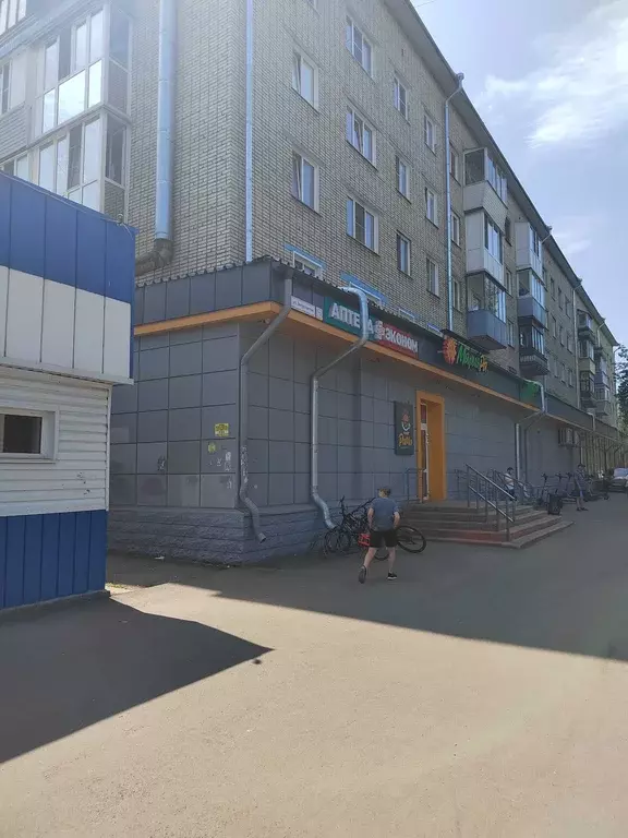 Продаётся 4-к квартира, 60 м - Фото 1