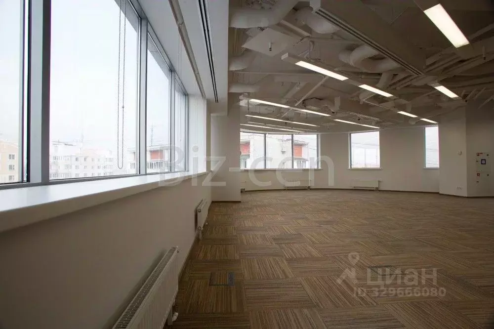 Офис в Москва ул. Двинцев, 12к1А (362 м) - Фото 2