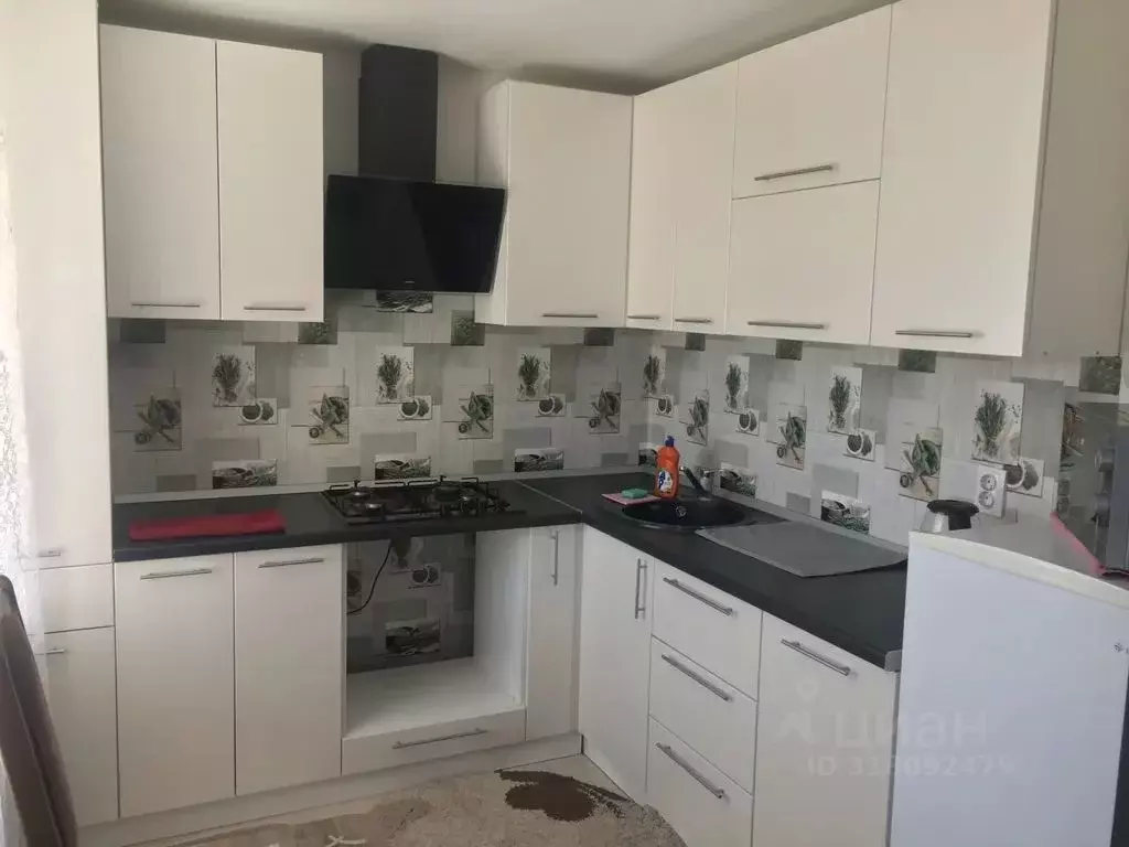 2-к кв. Волгоградская область, Урюпинск просп. Ленина, 86 (44.0 м) - Фото 1