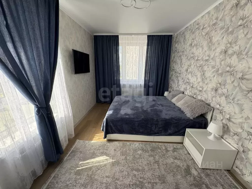 1-к кв. Тюменская область, Тюмень ул. Республики, 204к11 (38.0 м) - Фото 1