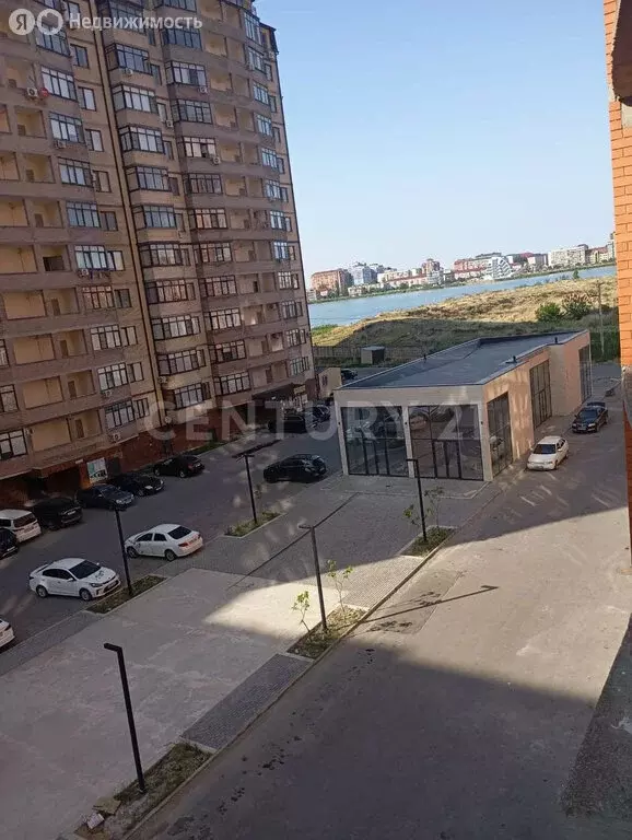 2-комнатная квартира: Махачкала, улица Хаджи Булача, 14 (74 м) - Фото 1