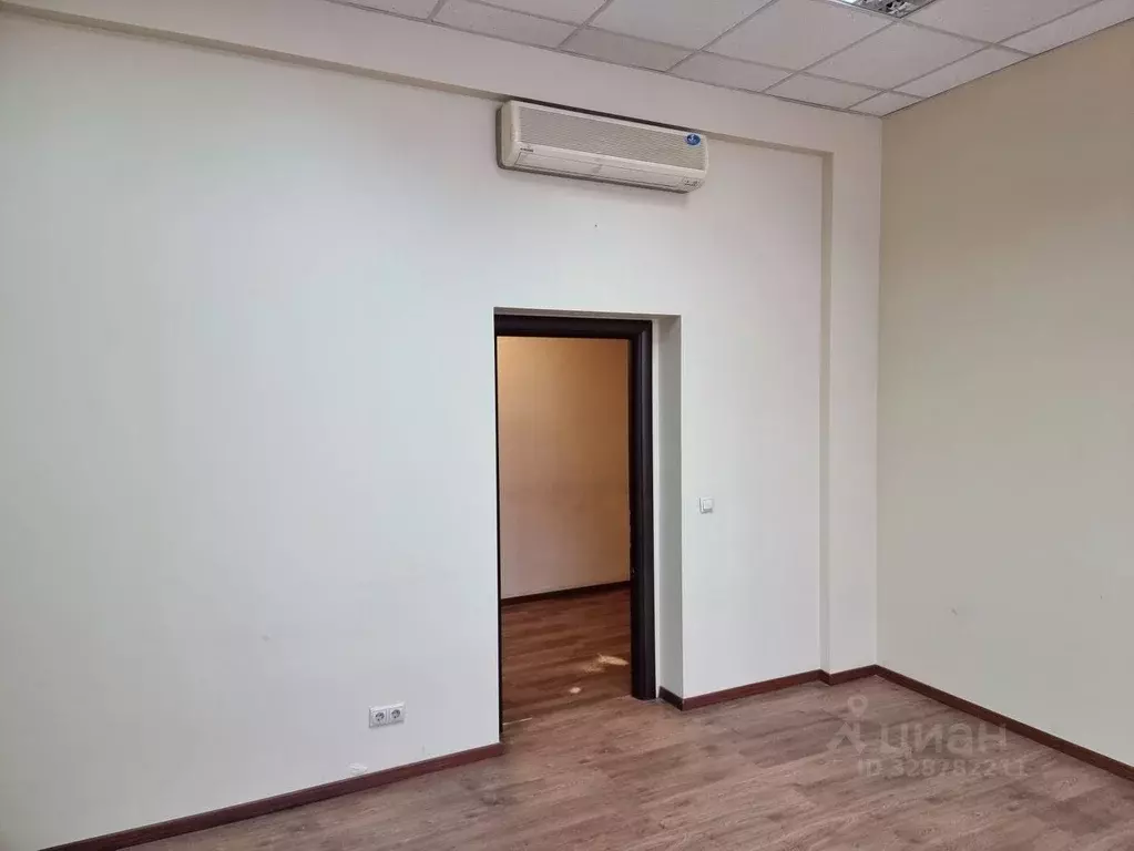 Офис в Москва Краснобогатырская ул., 38С2 (28 м) - Фото 1