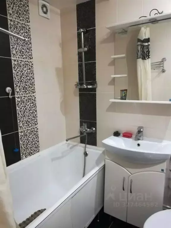 1-к кв. Татарстан, Набережные Челны пос. Сидоровка, ул. Александра ... - Фото 1