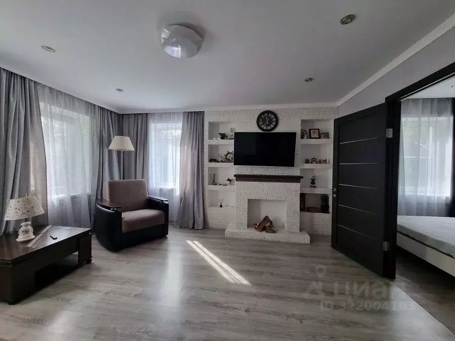 Дом в Кемеровская область, Новокузнецк Солнечная ул., 16 (91 м) - Фото 1