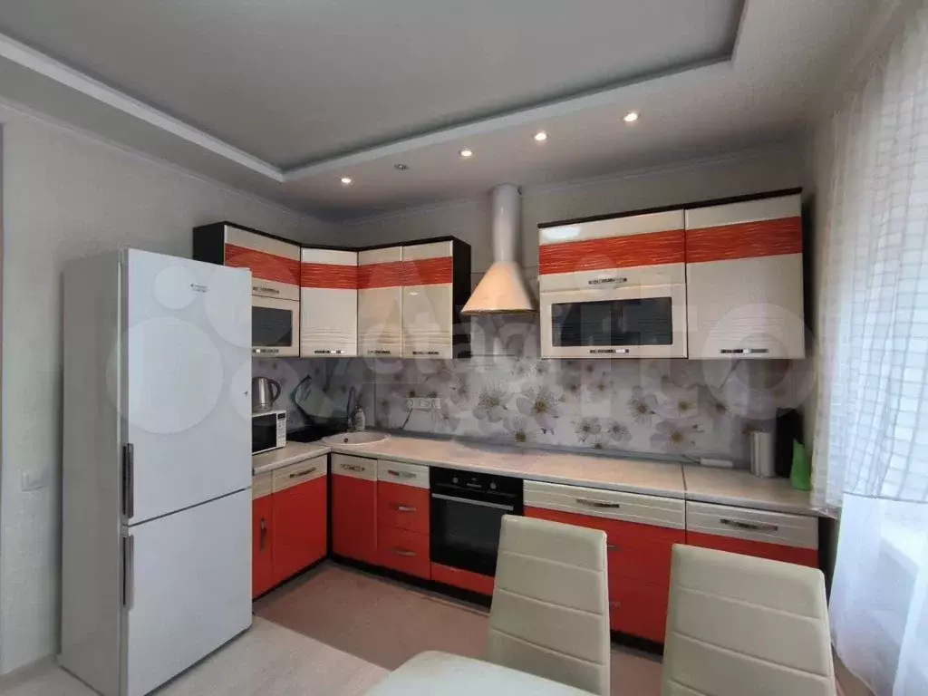2-к. квартира, 88 м, 1/6 эт. - Фото 1