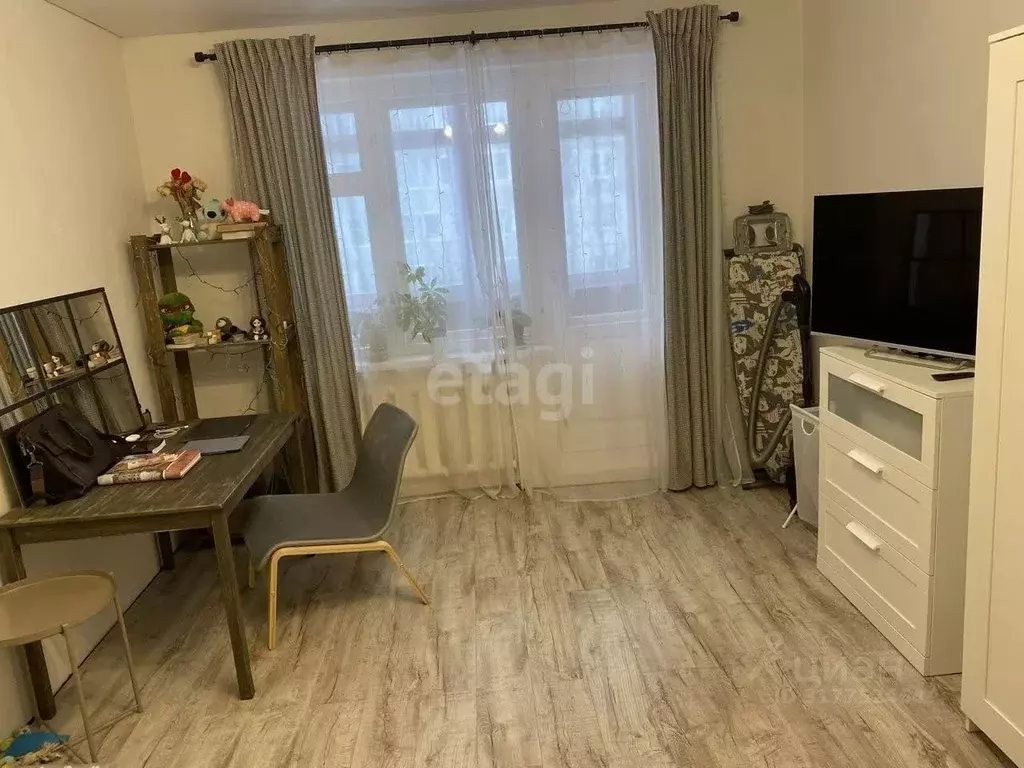 1-к кв. Омская область, Омск ул. Василия Маргелова, 391 (38.0 м) - Фото 0