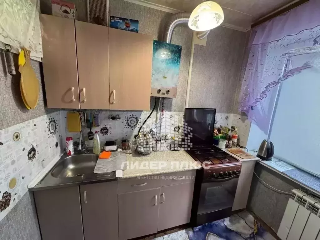 Продаётся 4-к квартира, 60.7 м - Фото 0