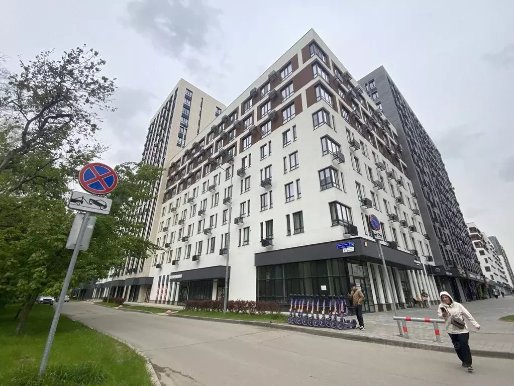 Торговая площадь в Москва Скандинавия жилой комплекс, ул. Эдварда ... - Фото 0