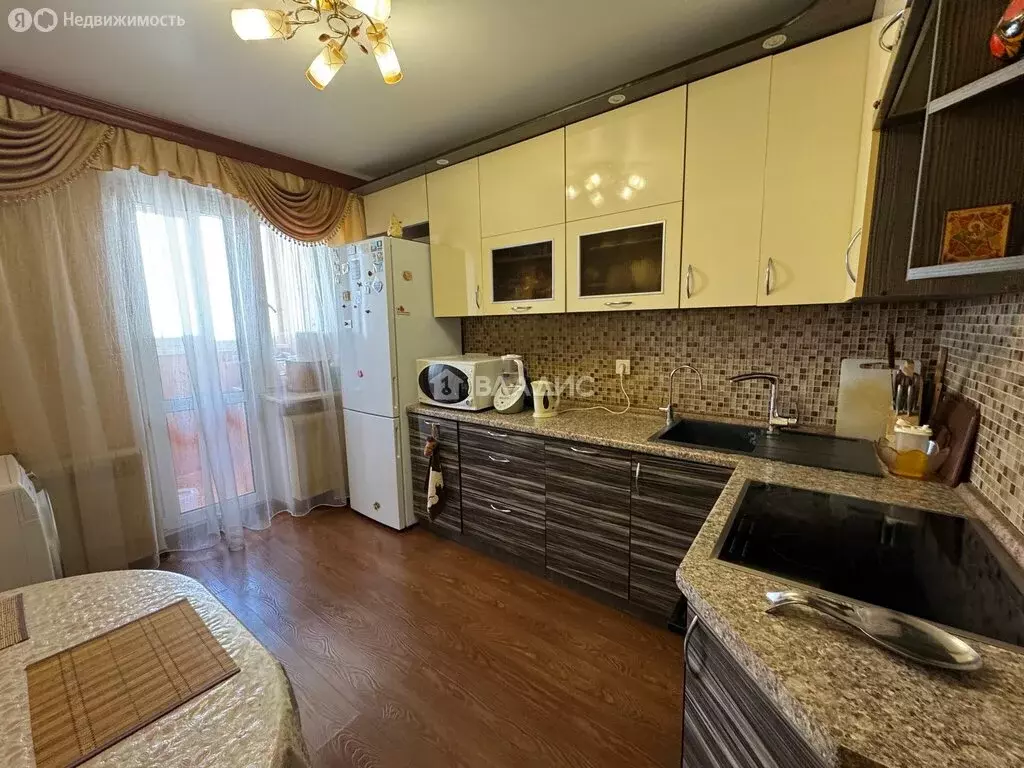 3-комнатная квартира: Владимир, Тракторная улица, 4 (78.5 м) - Фото 2