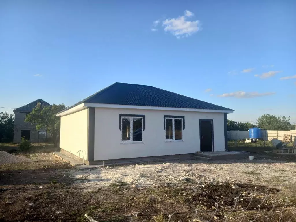 Дом в Крым, Симферополь Медик СОТ,  (100 м) - Фото 1