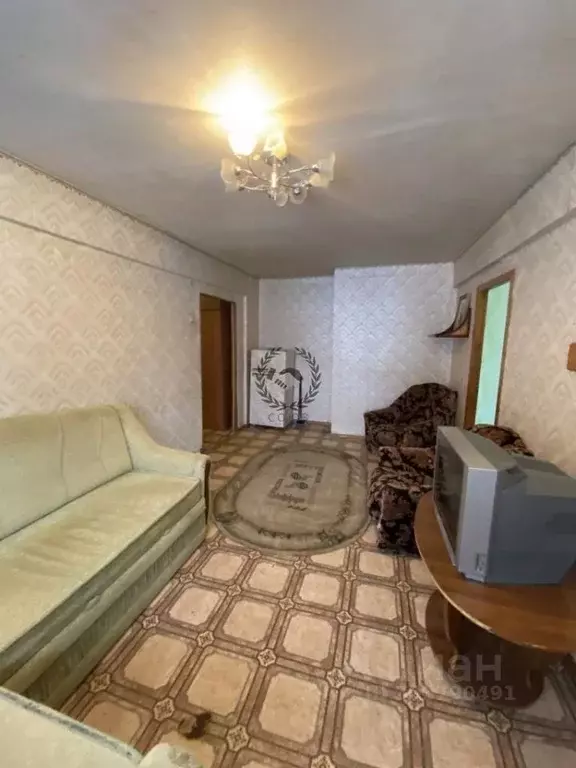 3-к кв. Калужская область, Дзержинский район, Товарково городское ... - Фото 1