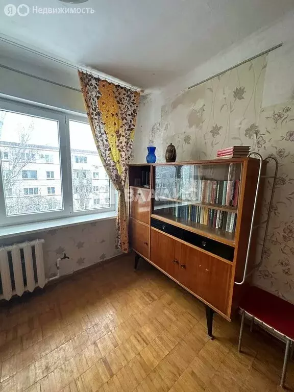 4-комнатная квартира: Волгоград, микрорайон Жилгородок, улица Савкина, ... - Фото 2