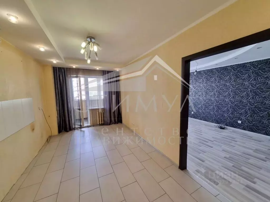 3-к кв. Саратовская область, Саратов ул. Имени Ф.А. Блинова, 19 (80.0 ... - Фото 1