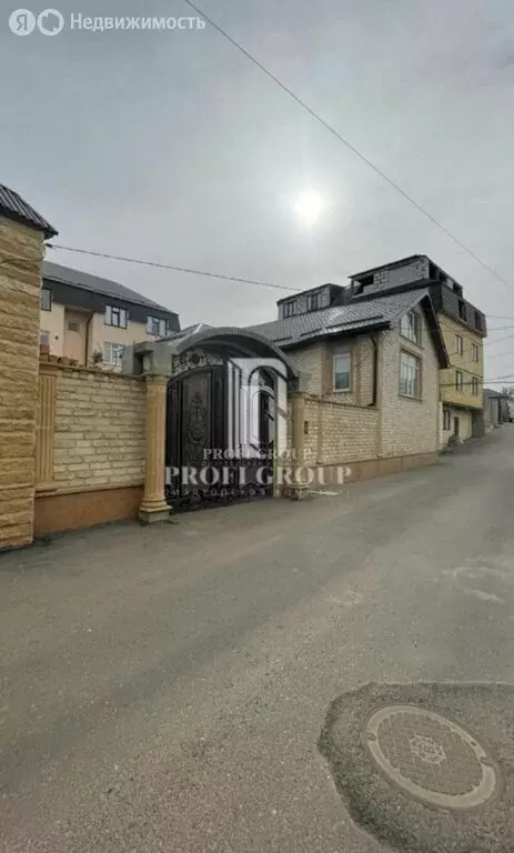 Дом в Махачкала, микрорайон Научный Городок, Гергебильская улица, 14 ... - Фото 0