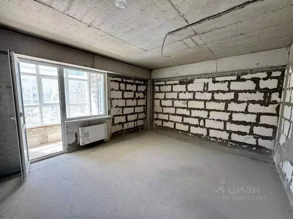 2-к кв. Севастополь ул. Степаняна, 9А (66.0 м) - Фото 1