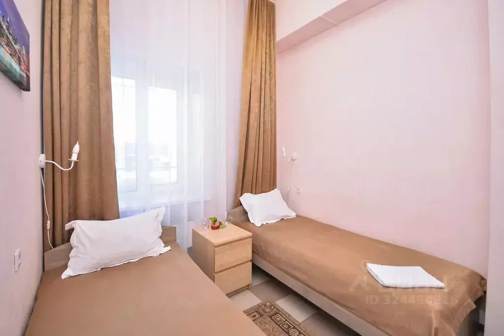 Комната Новосибирская область, Новосибирск Выборная ул., 122 - Фото 2