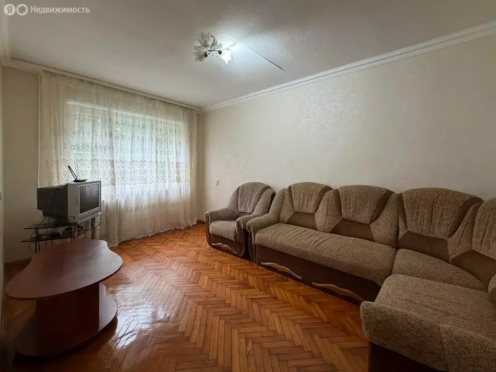 2-комнатная квартира: Нальчик, улица Шортанова, 3 (45 м) - Фото 1