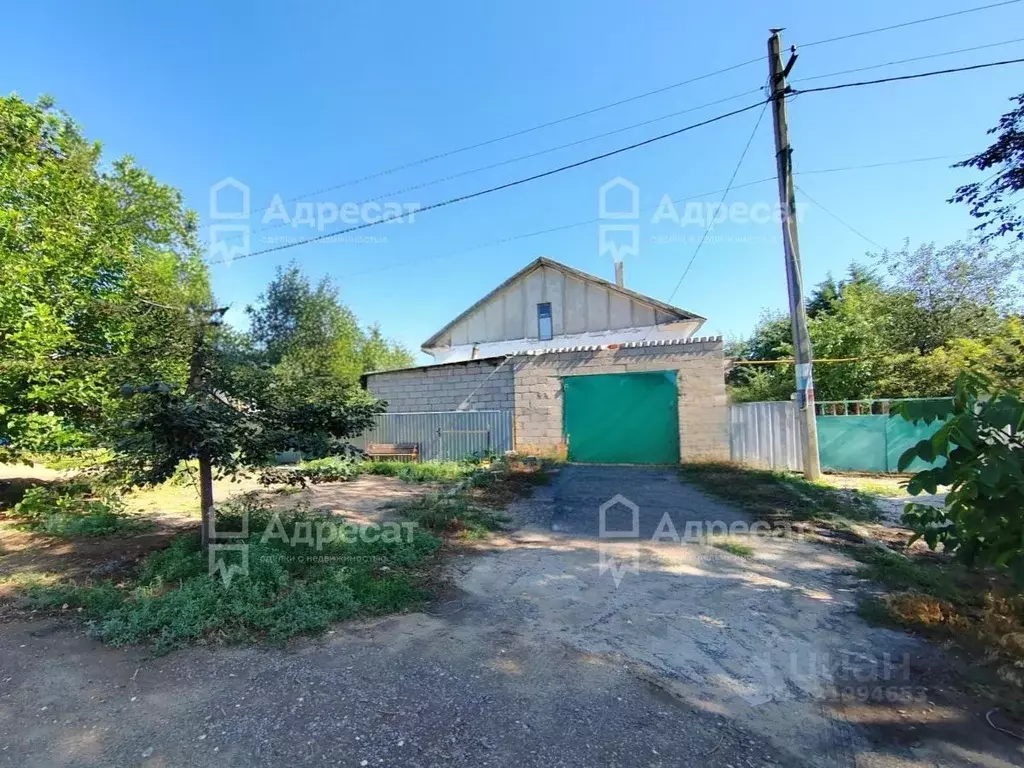 Дом в Волгоградская область, Городищенский район, Новонадеждинское ... - Фото 1