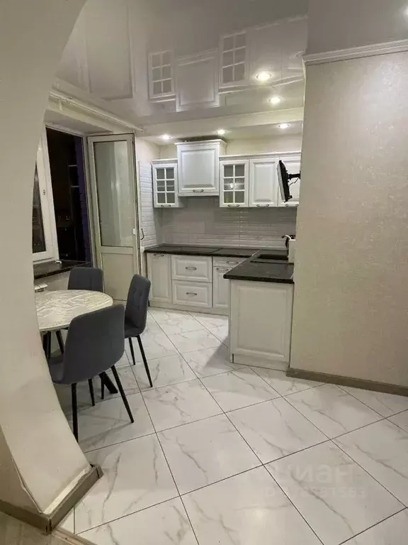 2-к кв. Татарстан, Казань ул. Академика Глушко, 6 (70.0 м) - Фото 1