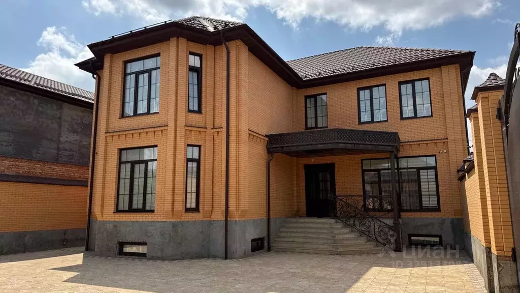 Дом в Чеченская республика, Грозный ул. Телеграфная, 14 (378 м) - Фото 2