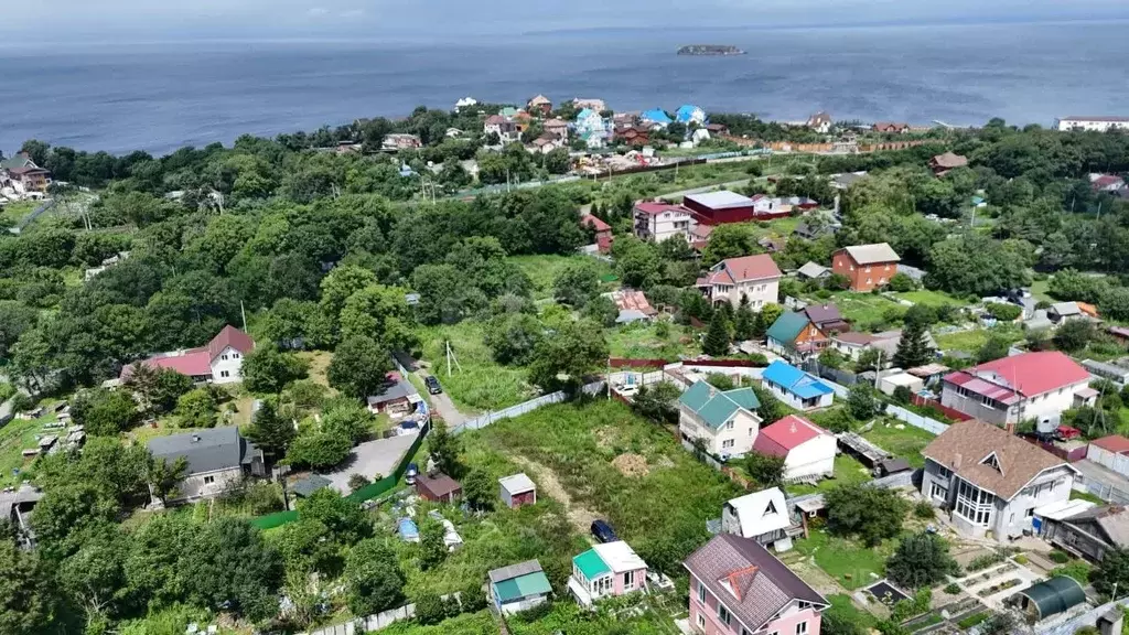 Участок в Приморский край, Владивосток Черноморская ул. (12.0 сот.) - Фото 0