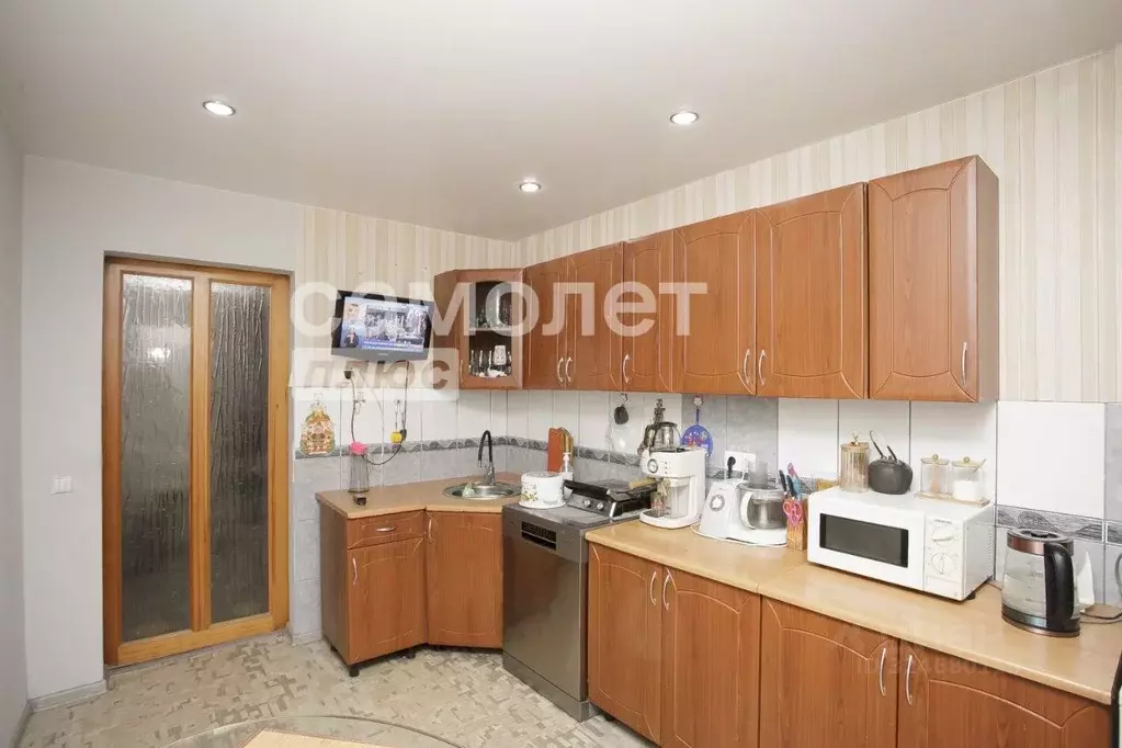 3-к кв. Кемеровская область, Кемерово Щегловский пер., 4/1 (73.4 м) - Фото 2