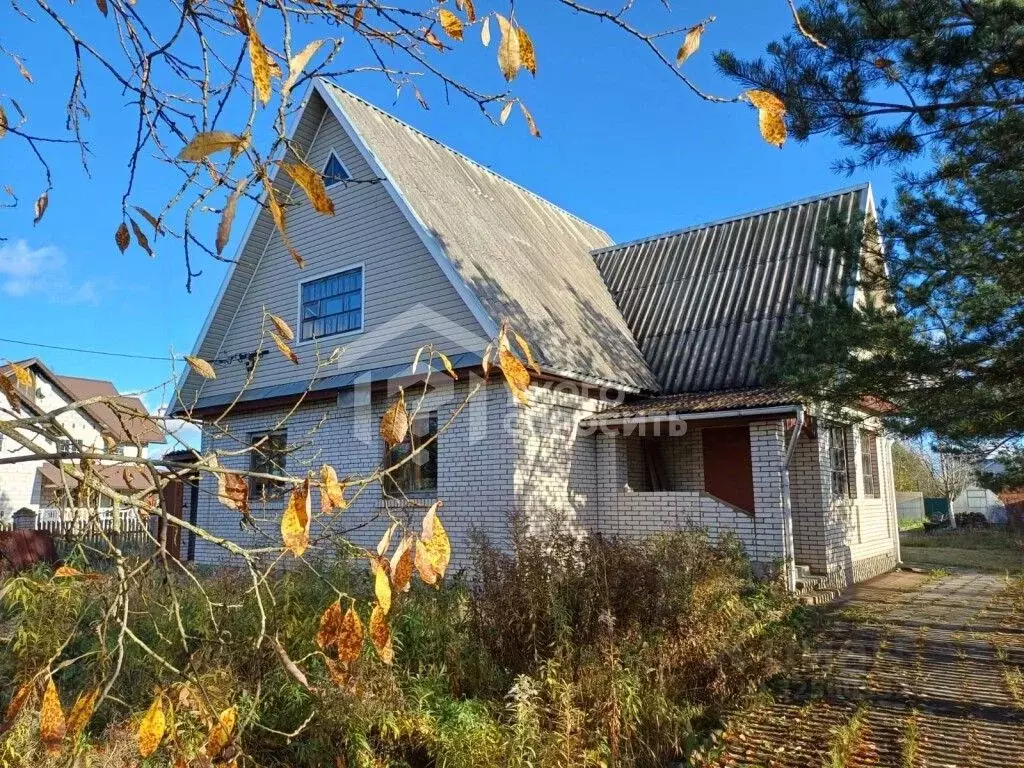 Дом в Ленинградская область, Ломоносовский район, д. Гостилицы ул. ... - Фото 1