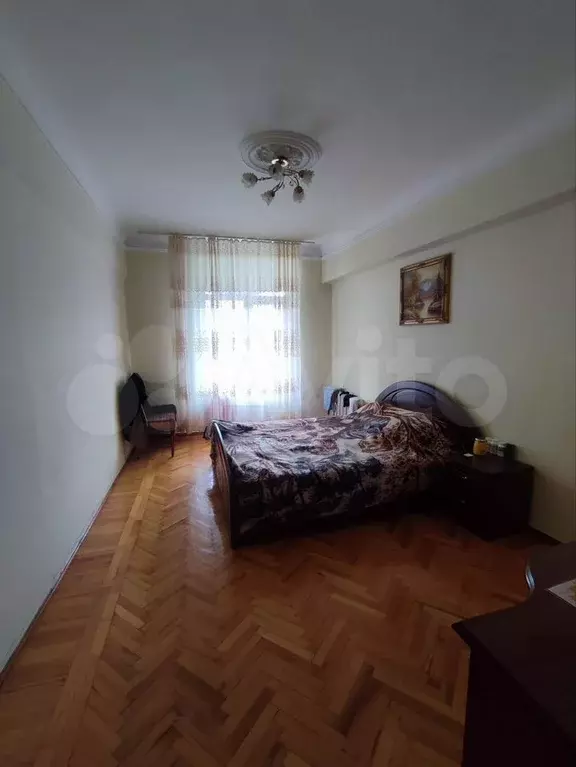 Комната 18 м в 2-к., 4/4 эт. - Фото 1