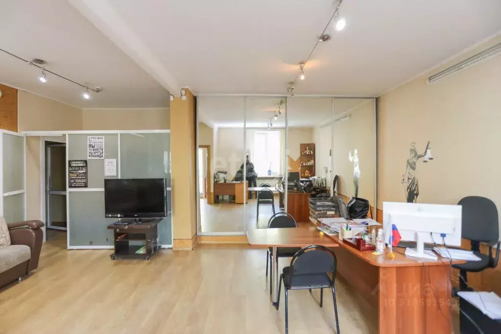 Офис в Иркутская область, Ангарск 76-й кв-л, 6 (59 м) - Фото 1
