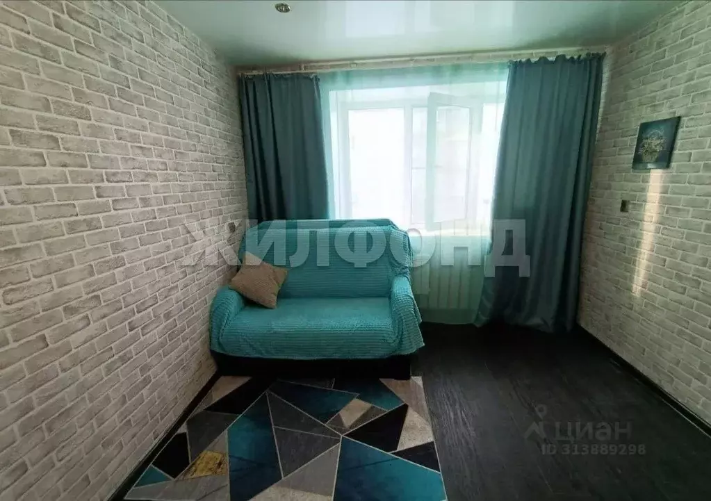 Комната Новосибирская область, Новосибирск ул. Петухова, 53 (13.6 м) - Фото 1