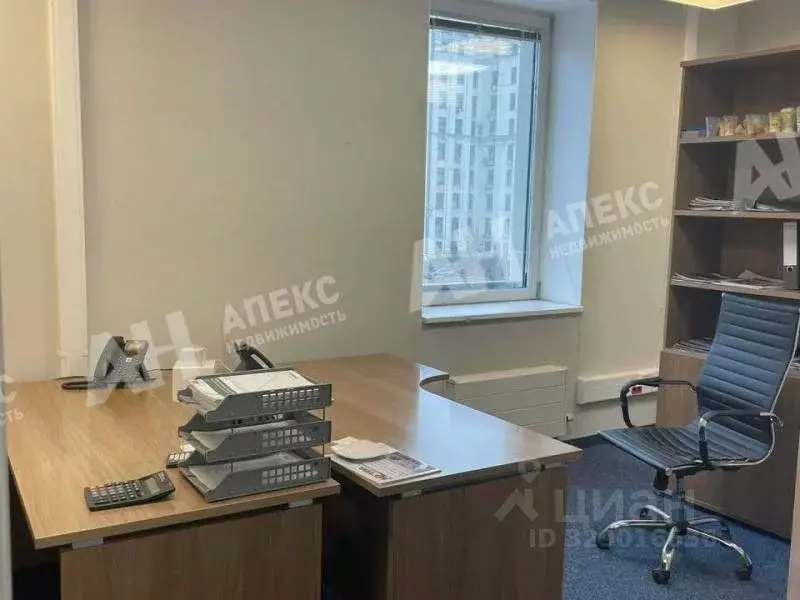 Помещение свободного назначения в Москва Садовая-Спасская ул., 28 (81 ... - Фото 1