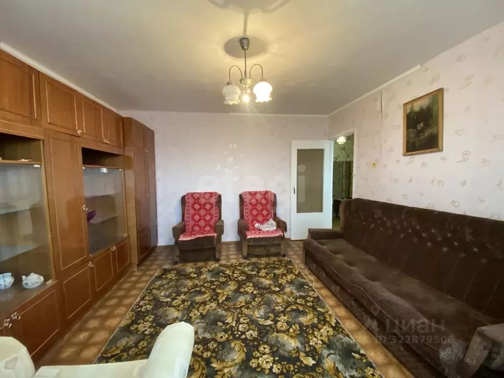 2-к кв. Калужская область, Малоярославец Коммунистическая ул., 7 (48.9 ... - Фото 1