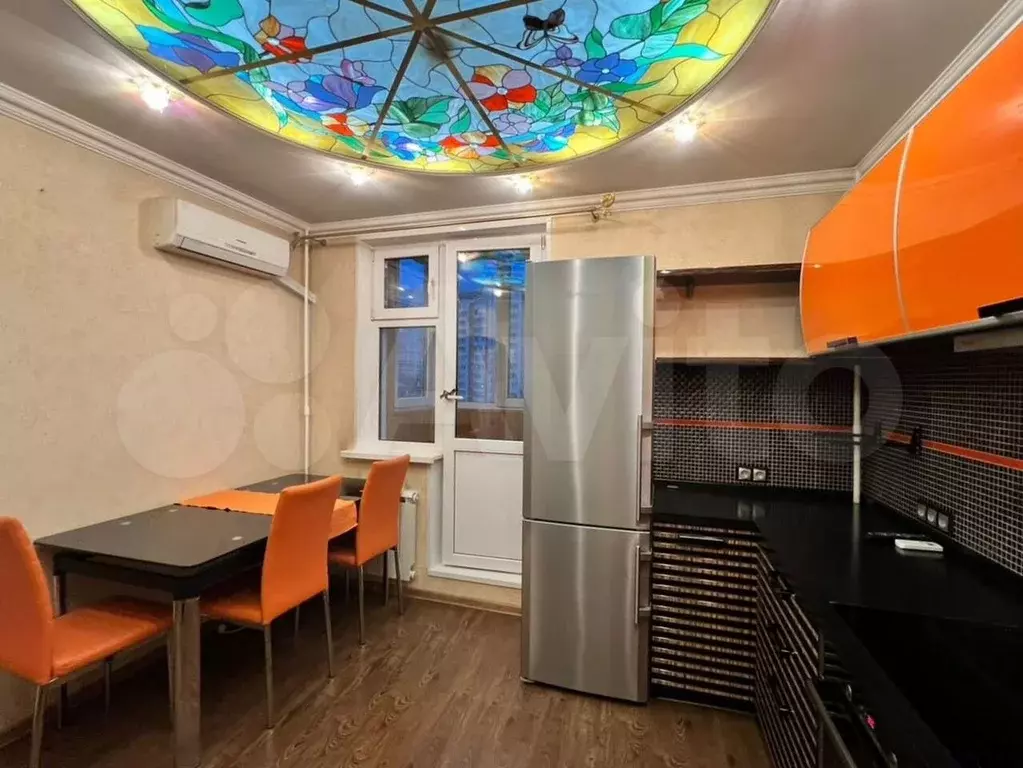 2-к. квартира, 58 м, 7/22 эт. - Фото 0