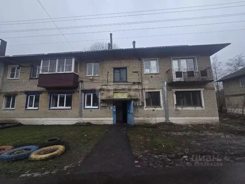 3-к кв. Курская область, Пристенский район, Поселок Кировский ... - Фото 1