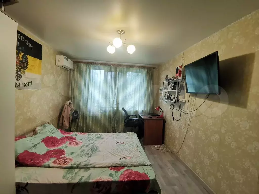 2-к. квартира, 50 м, 5/5 эт. - Фото 0