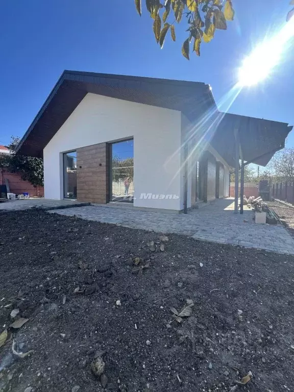 Дом в Крым, Симферопольский район, Перовское с/пос, Вишенка ... - Фото 0