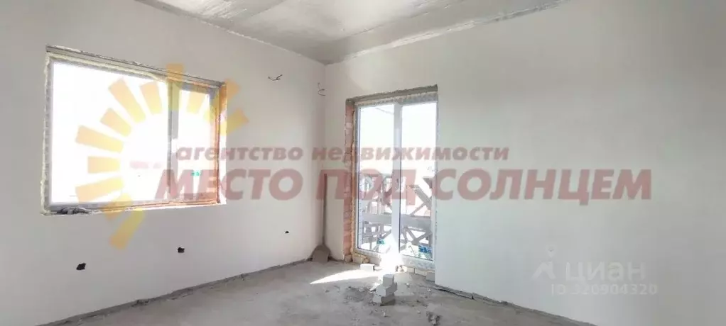 Дом в Краснодарский край, Ейский район, с. Кухаривка Одесская ул. (80 ... - Фото 2