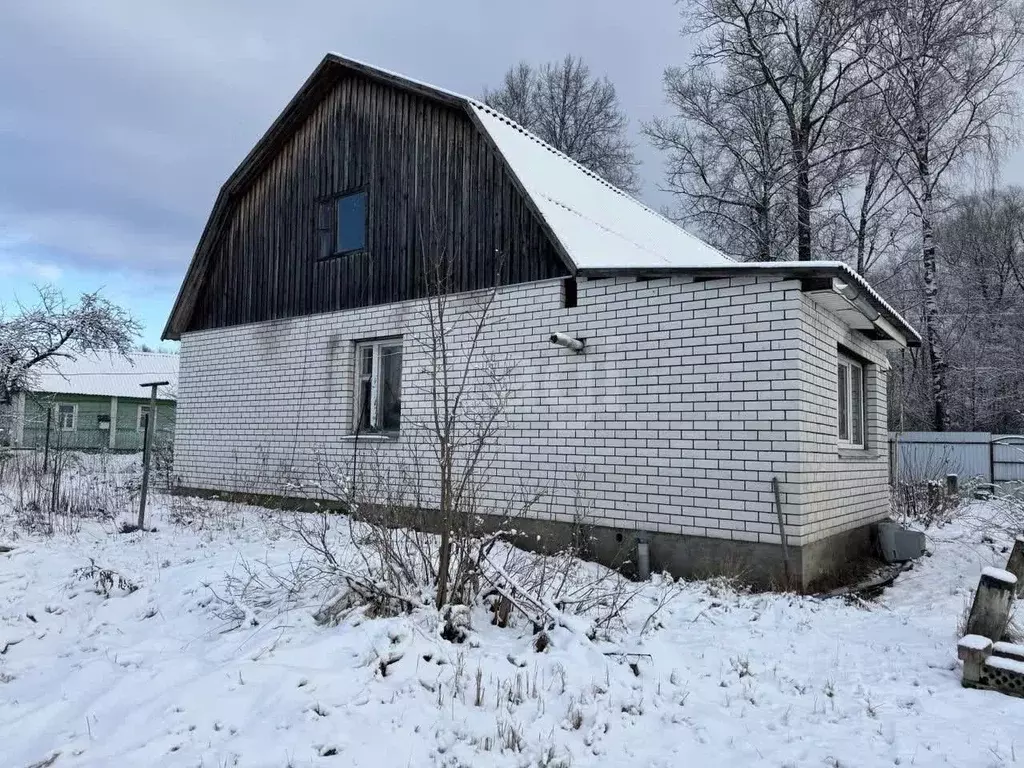 Дом в Смоленская область, Ярцево 1-й Сенной пер., 5 (104 м) - Фото 1