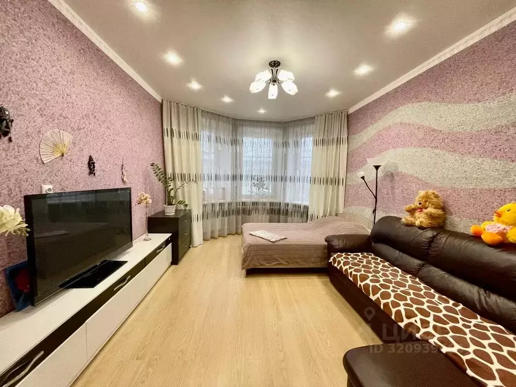 2-к кв. Кировская область, Вятские Поляны ул. Азина, 61 (49.0 м) - Фото 1