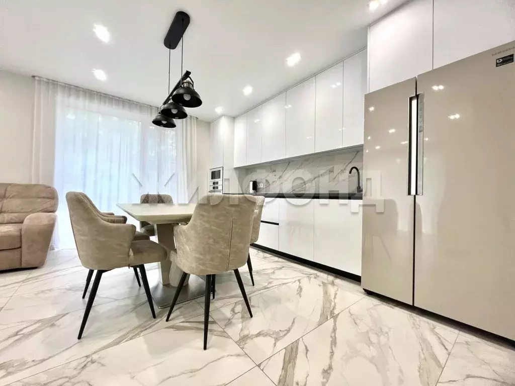 Дом в Иркутская область, Иркутский муниципальный округ, с. ... - Фото 1