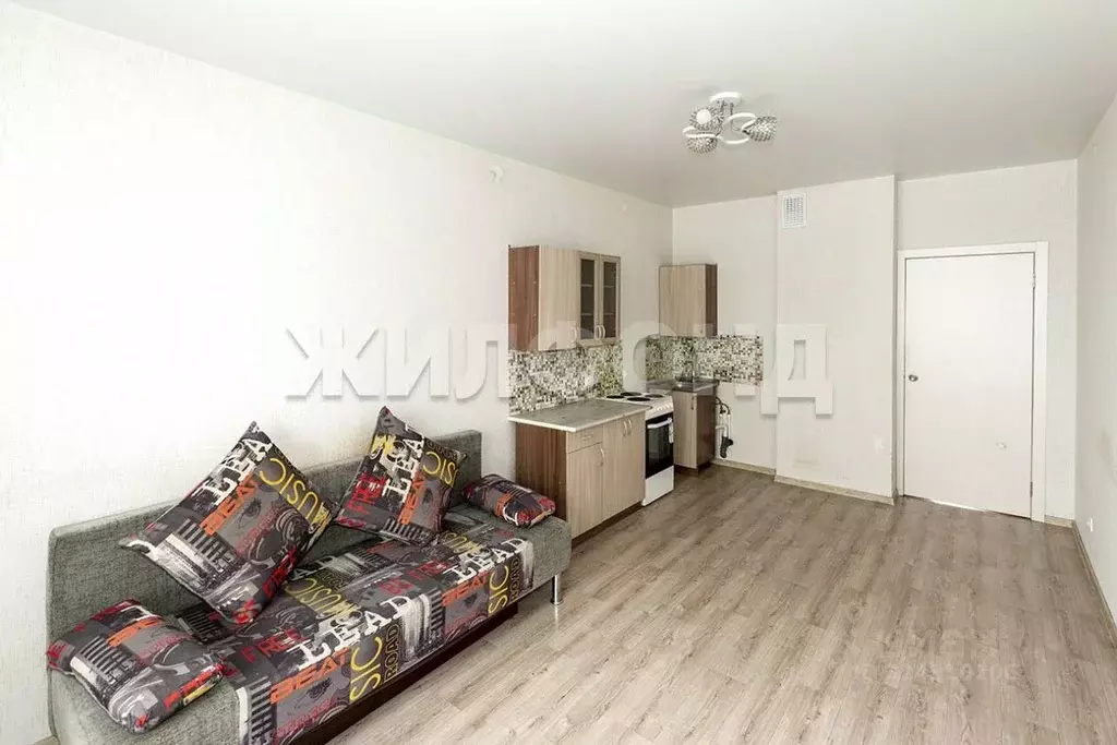 2-к кв. Алтайский край, Барнаул Балтийская ул., 101 (46.0 м) - Фото 2