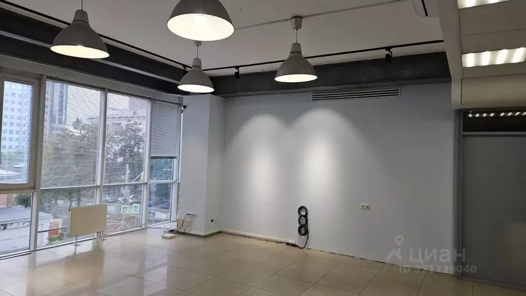 Офис в Свердловская область, Екатеринбург ул. Розы Люксембург, 37 (46 ... - Фото 2