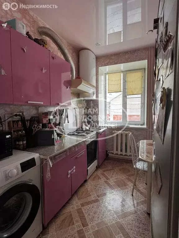 2-комнатная квартира: Чусовой, Октябрьская улица, 4 (50 м) - Фото 2